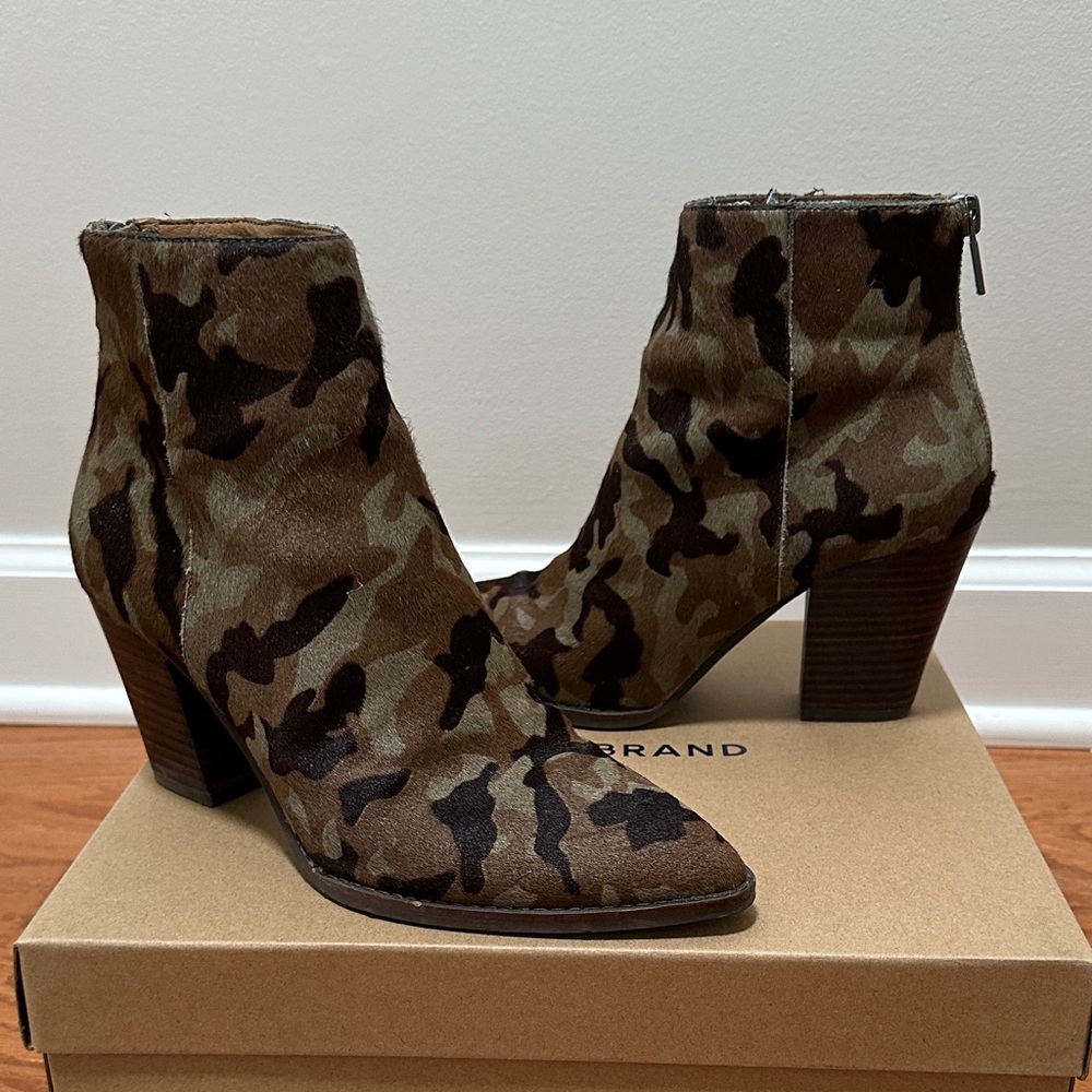 Lucky Brand Camouflage Ankle Boots
